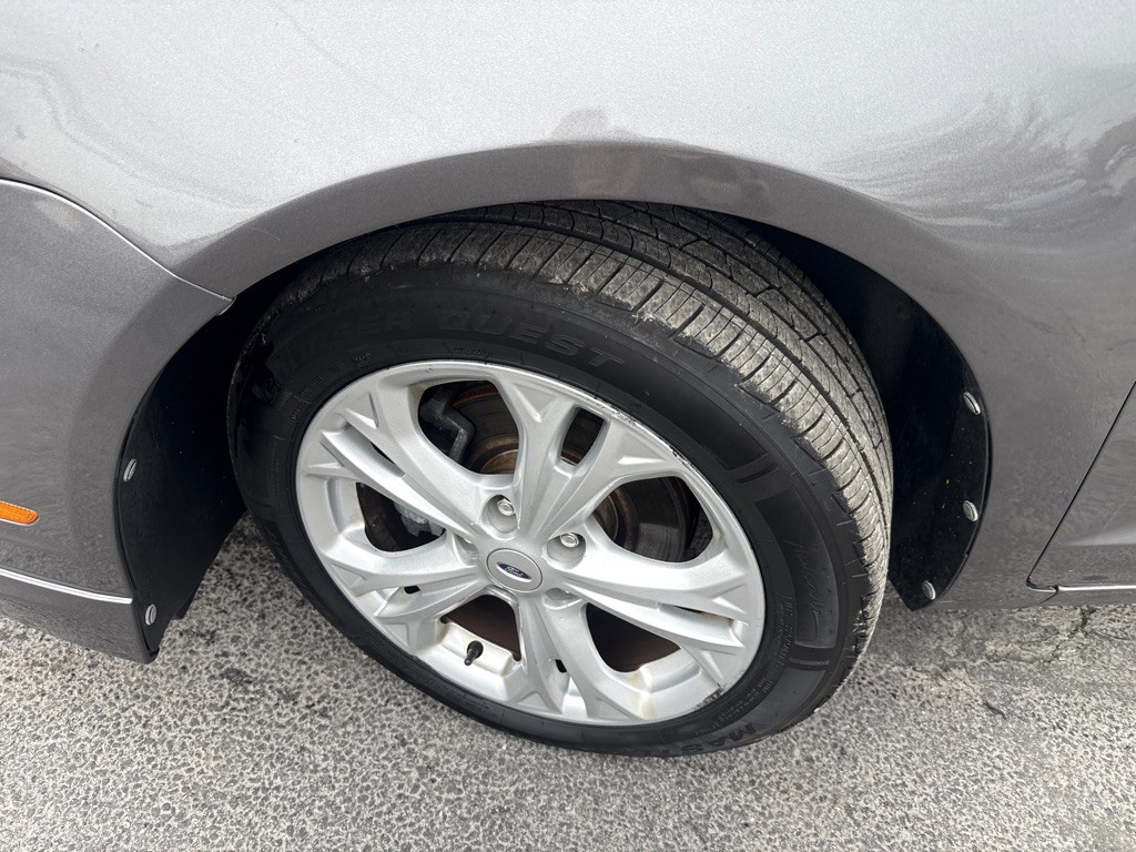 2012 Ford Fusion Image 17