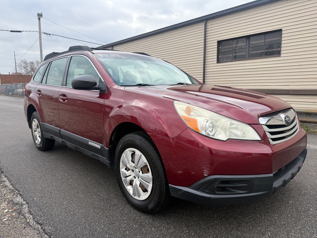 2011 Subaru Outback Image 1