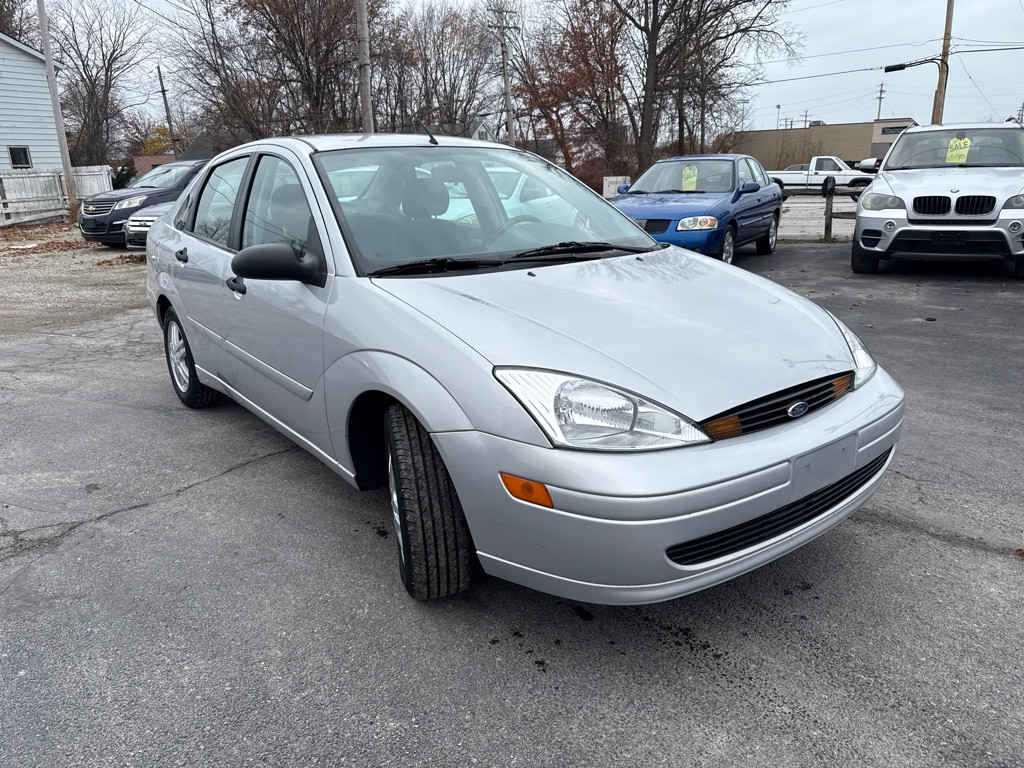 2001 Ford Focus Image 3