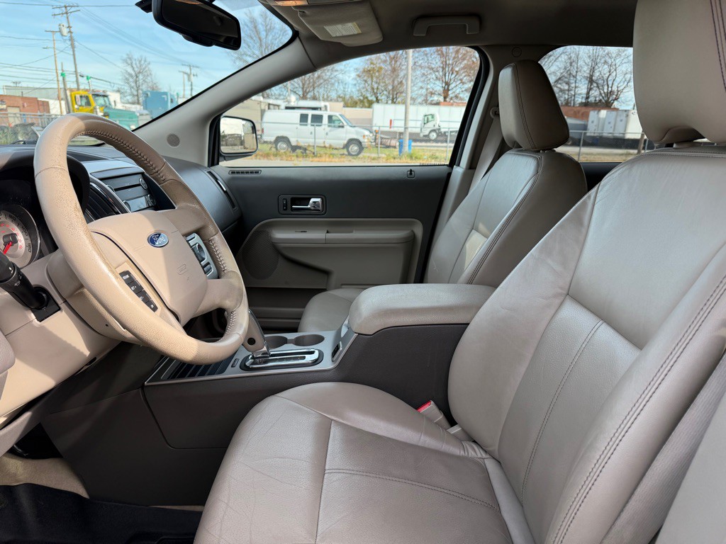 2010 Ford Edge Image 8