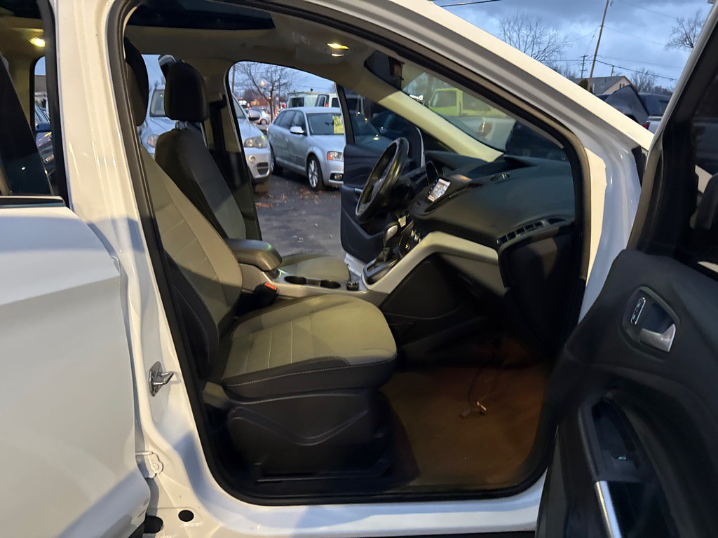 2016 Ford Escape Image 11