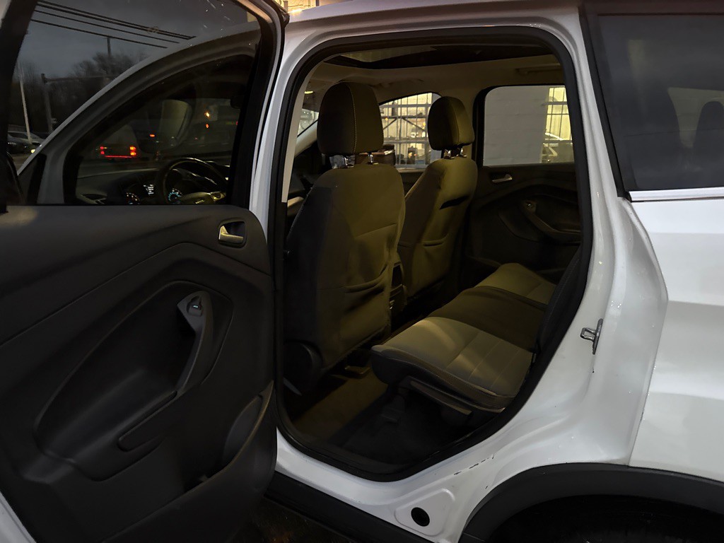 2016 Ford Escape Image 12