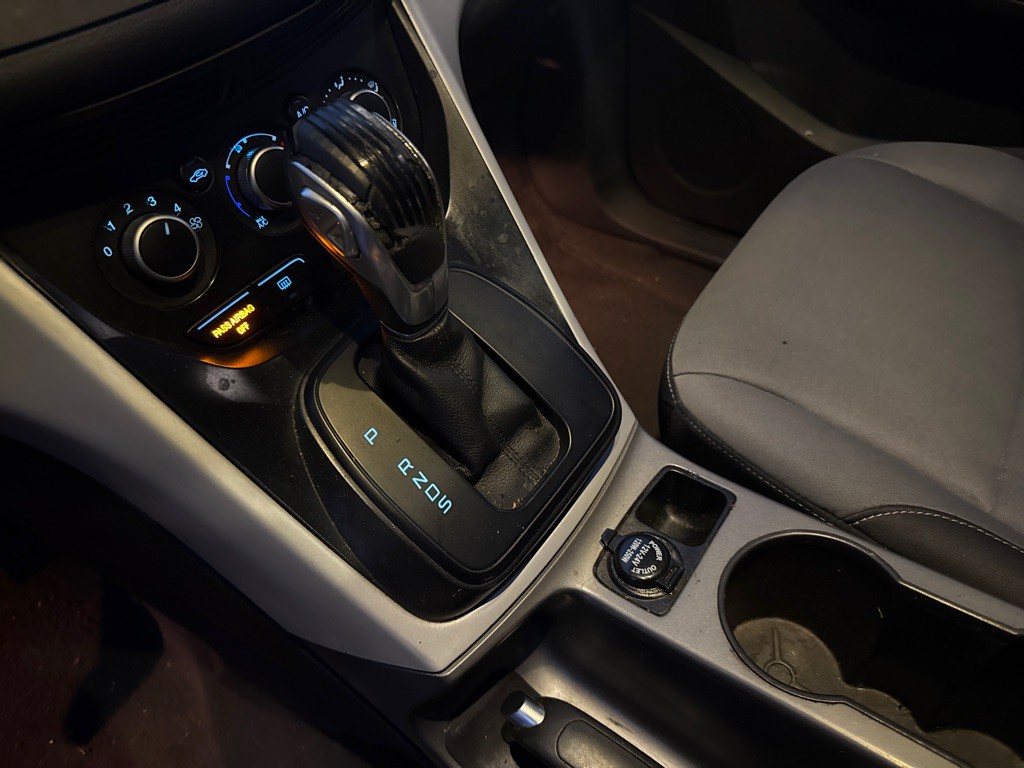 2016 Ford Escape Image 15