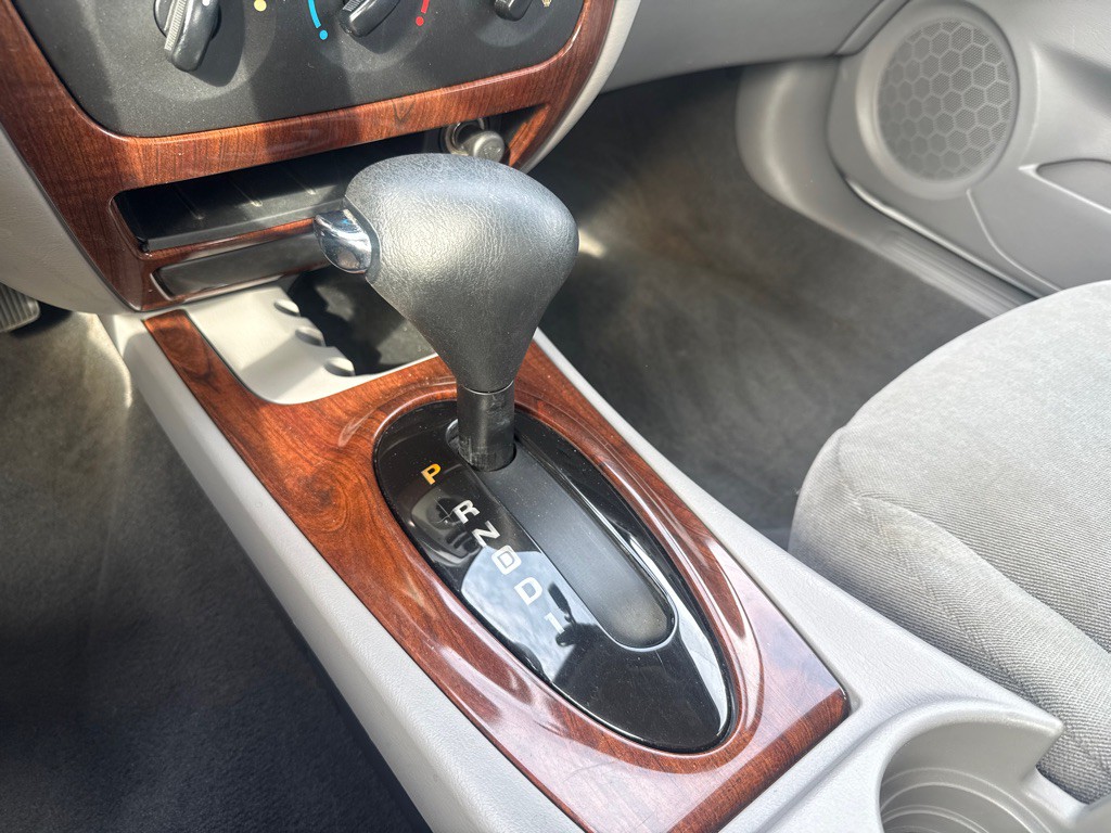 2006 Ford Taurus Image 16