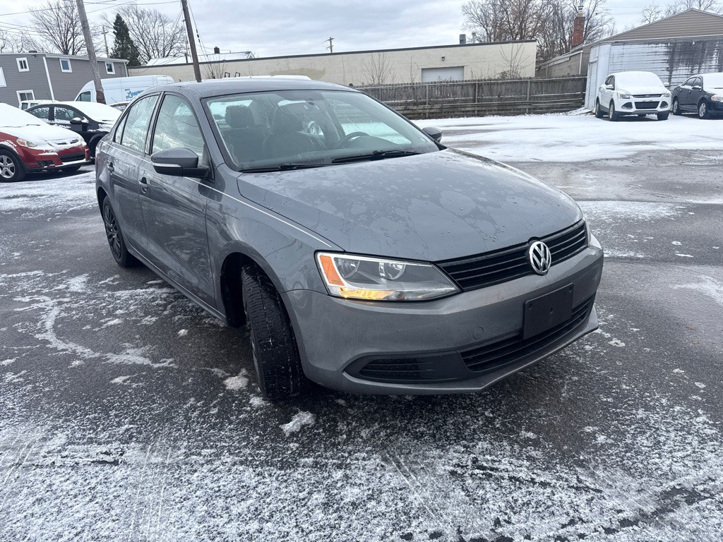 2011 Volkswagen Jetta Image 3