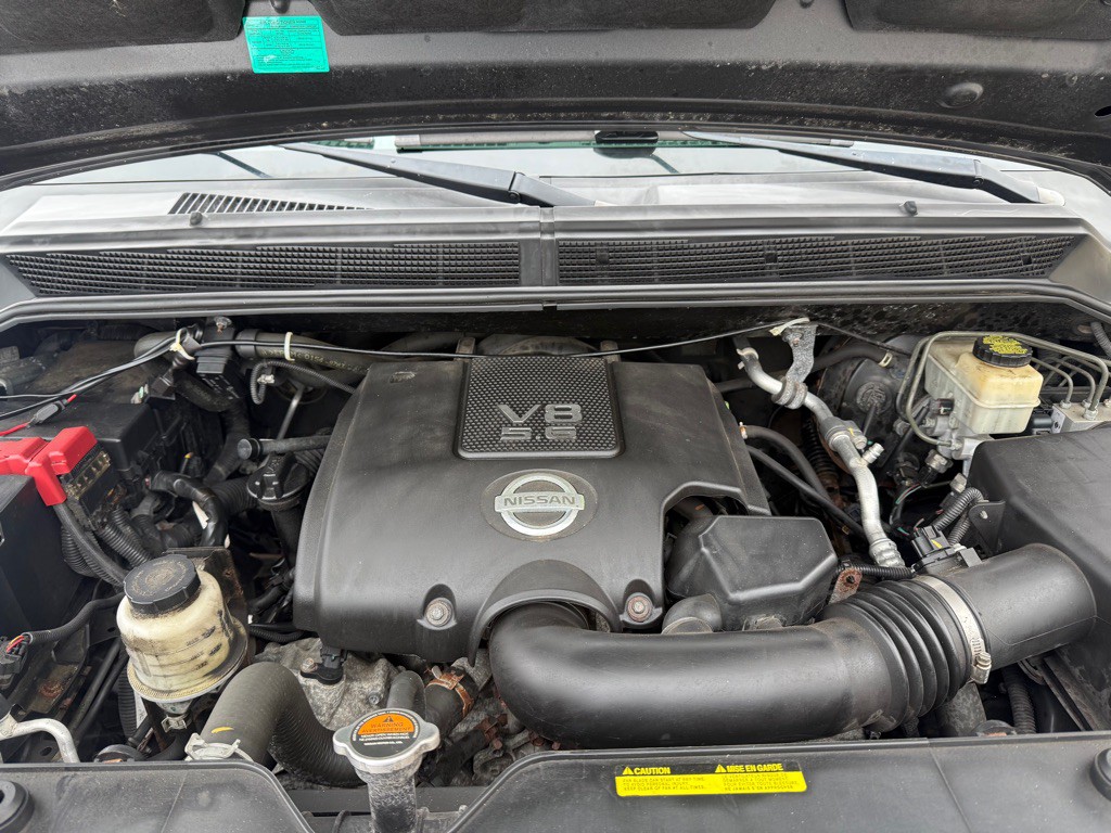 2014 Nissan Titan Image 16