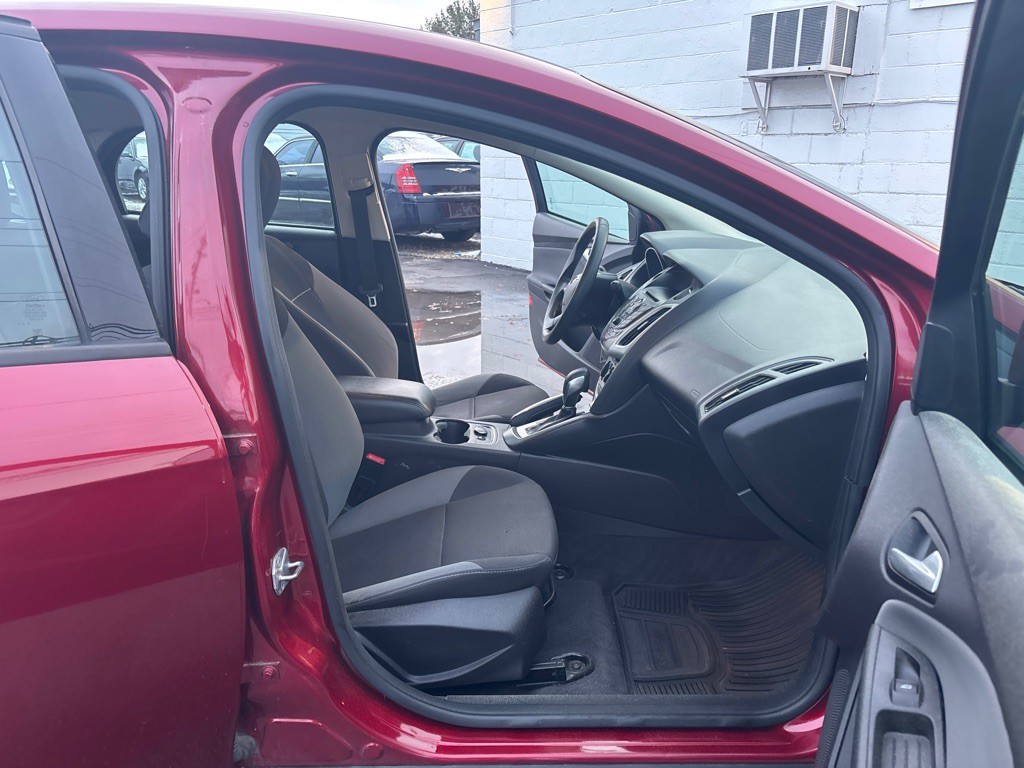 2014 Ford Focus Image 11