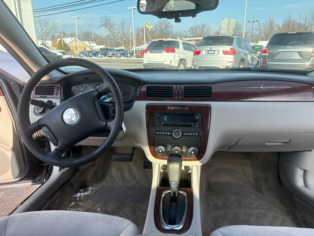 2008 Chevrolet Impala Image 9