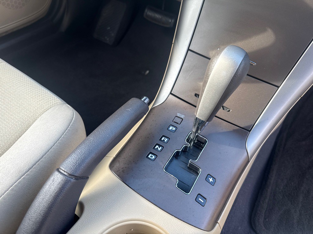 2010 Hyundai Sonata Image 16