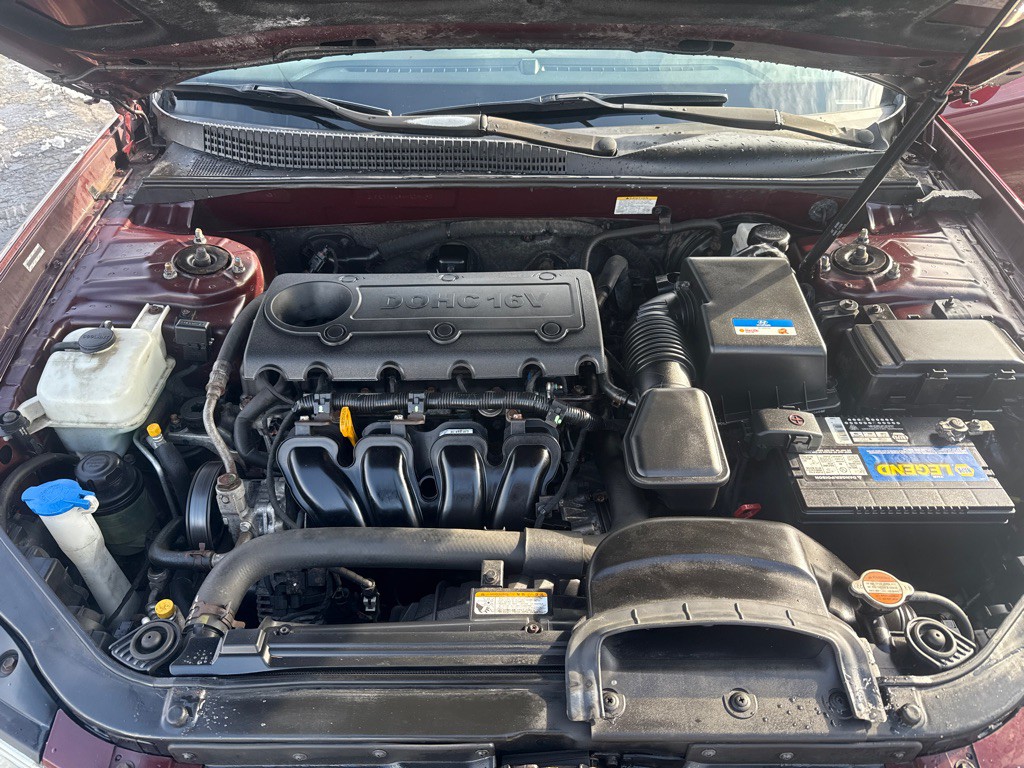 2010 Hyundai Sonata Image 18