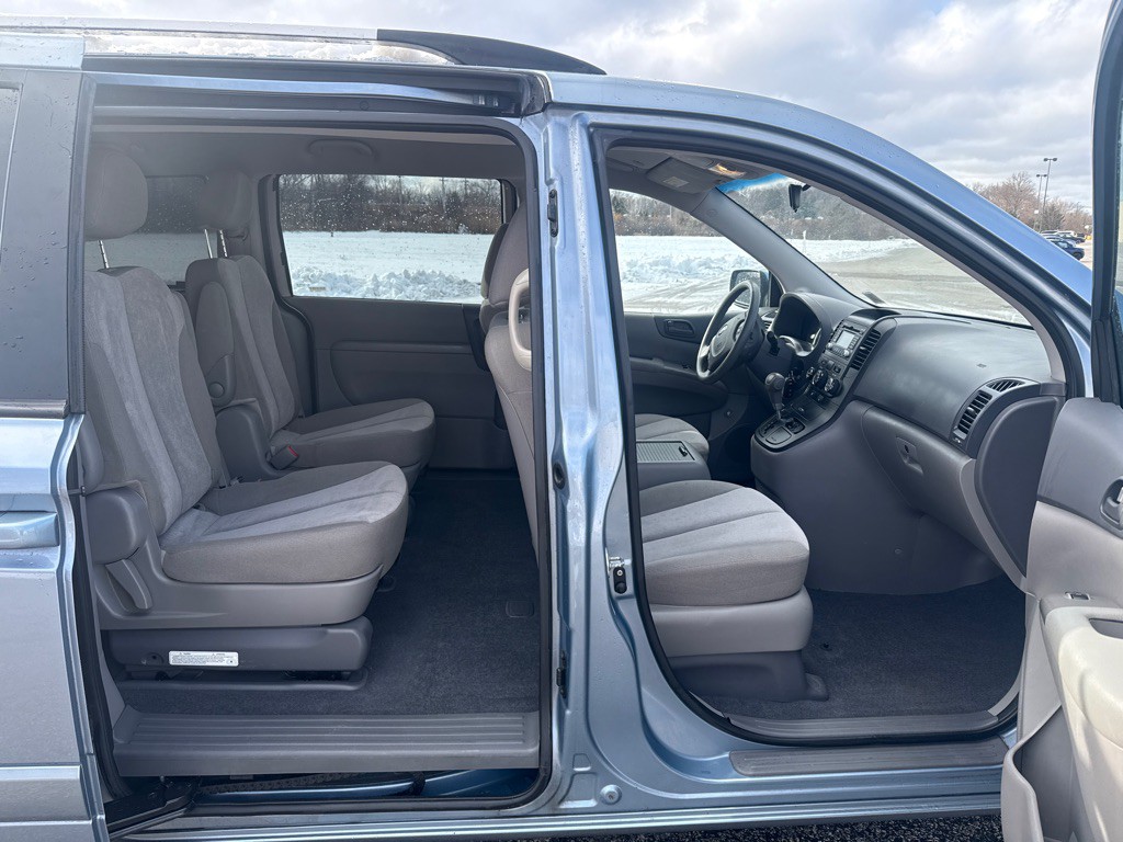 2014 Kia Sedona Image 11