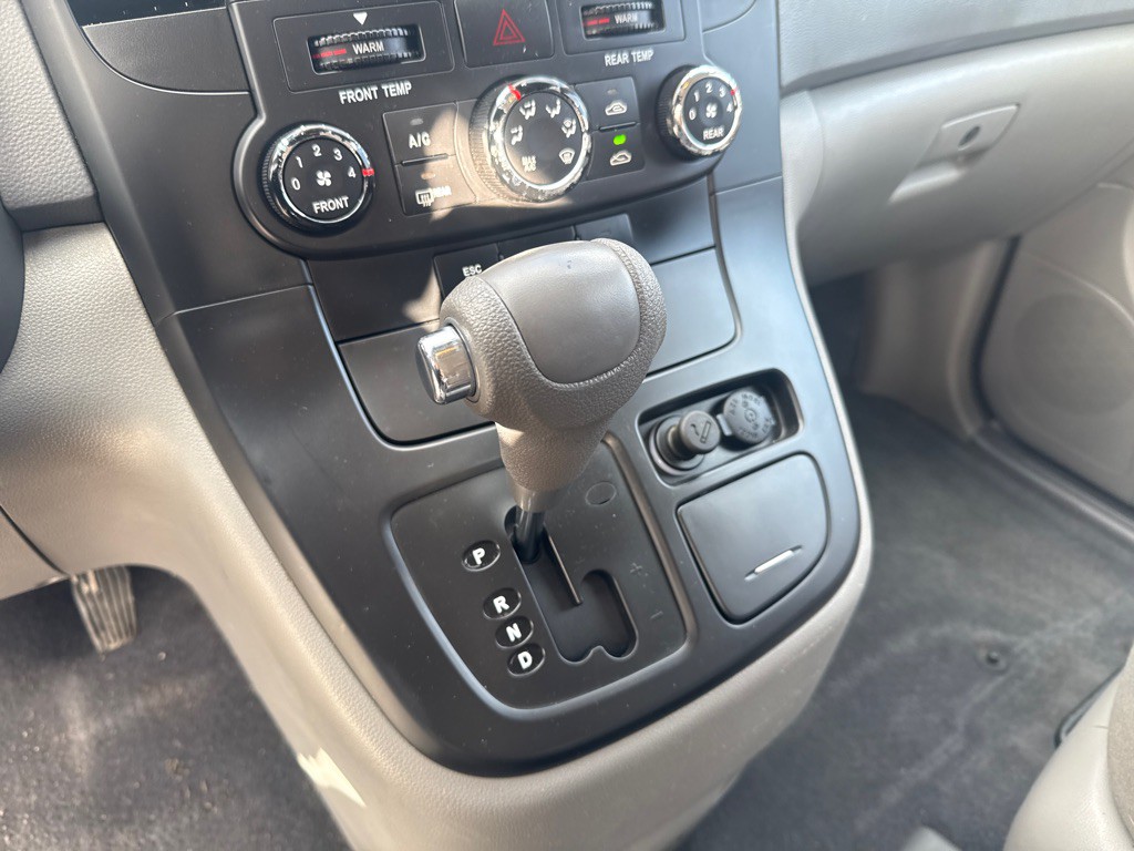 2014 Kia Sedona Image 19