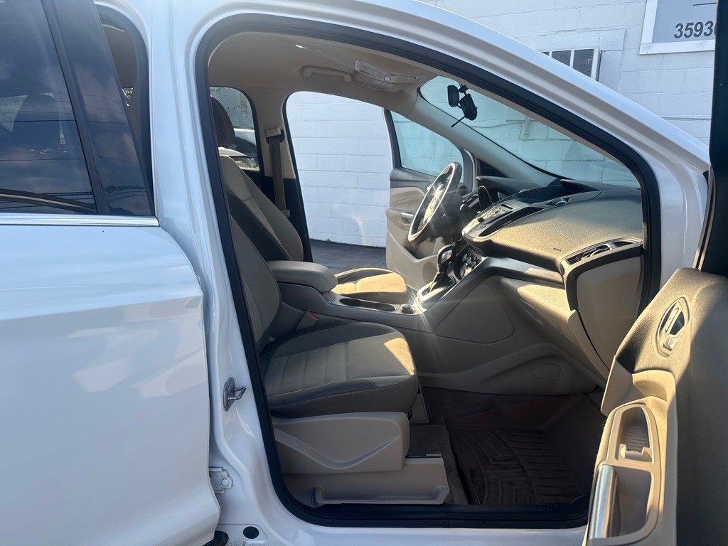 2013 Ford Escape Image 10