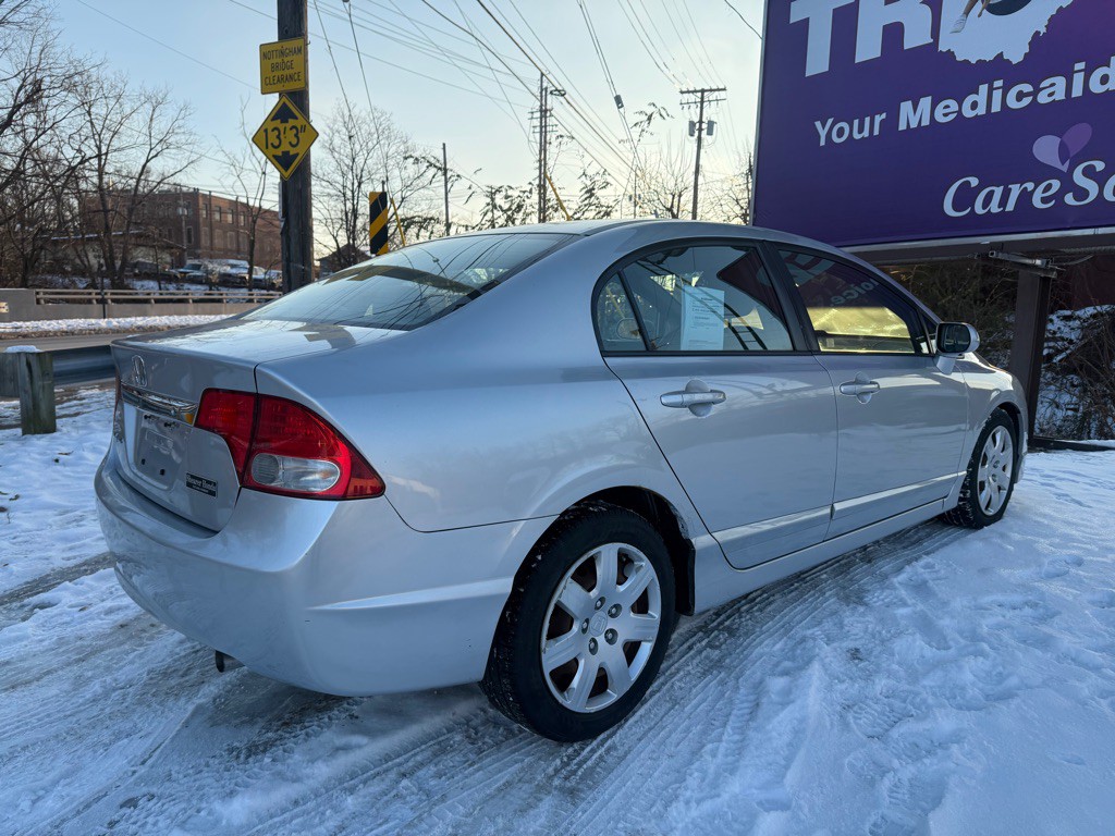 2011 Honda Civic Image 3
