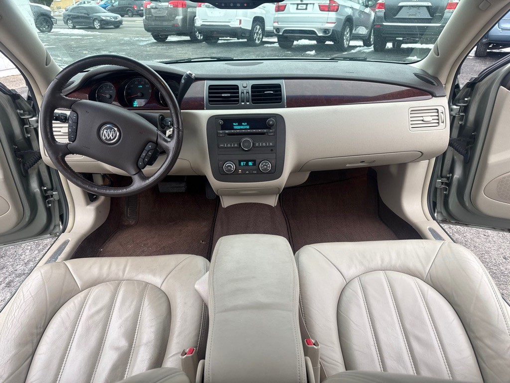 2007 Buick Lucerne Image 9