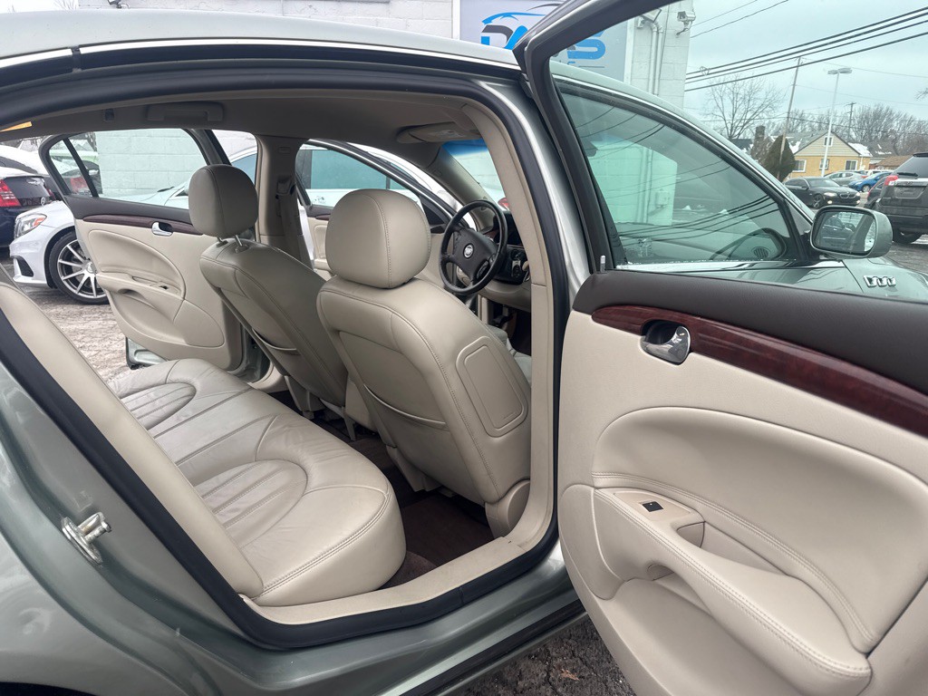 2007 Buick Lucerne Image 13