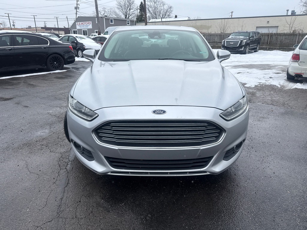 2014 Ford Fusion Image 2