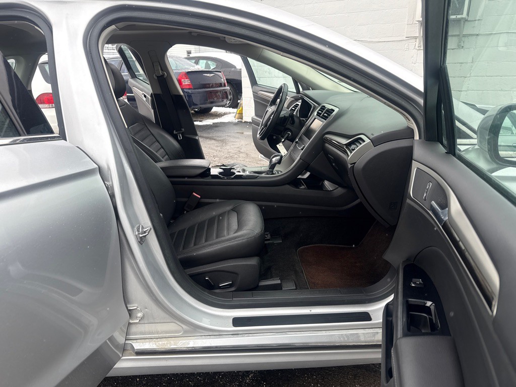 2014 Ford Fusion Image 11