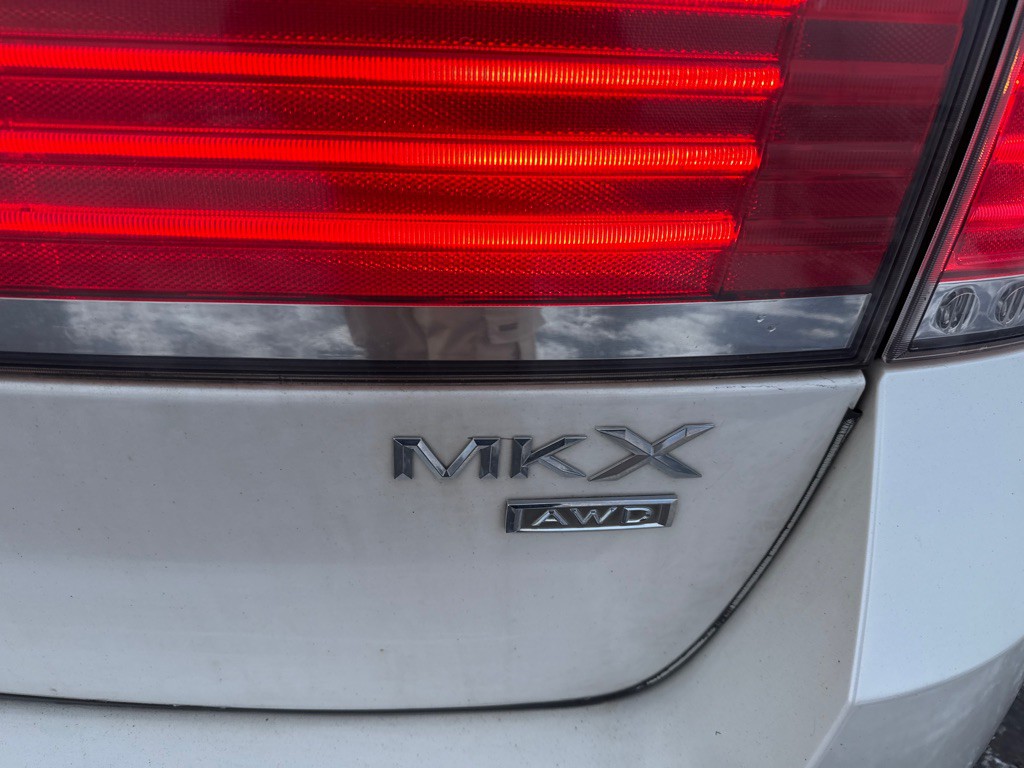 2009 Lincoln MKX Image 10