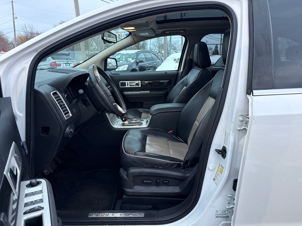 2009 Lincoln MKX Image 12