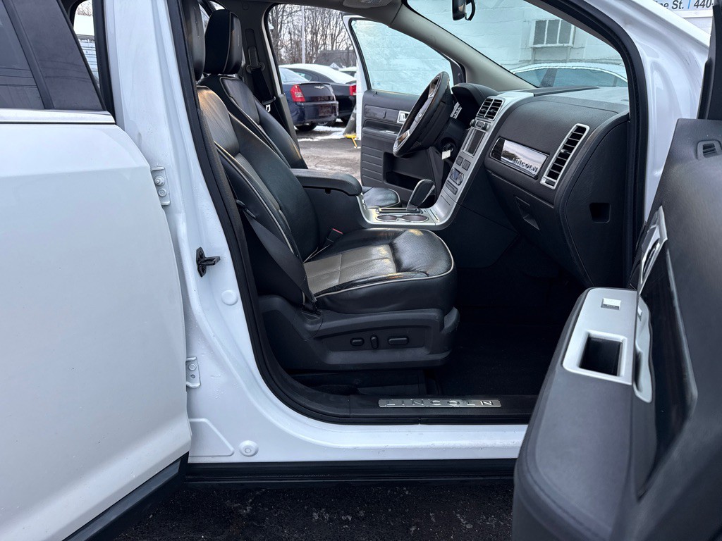 2009 Lincoln MKX Image 13