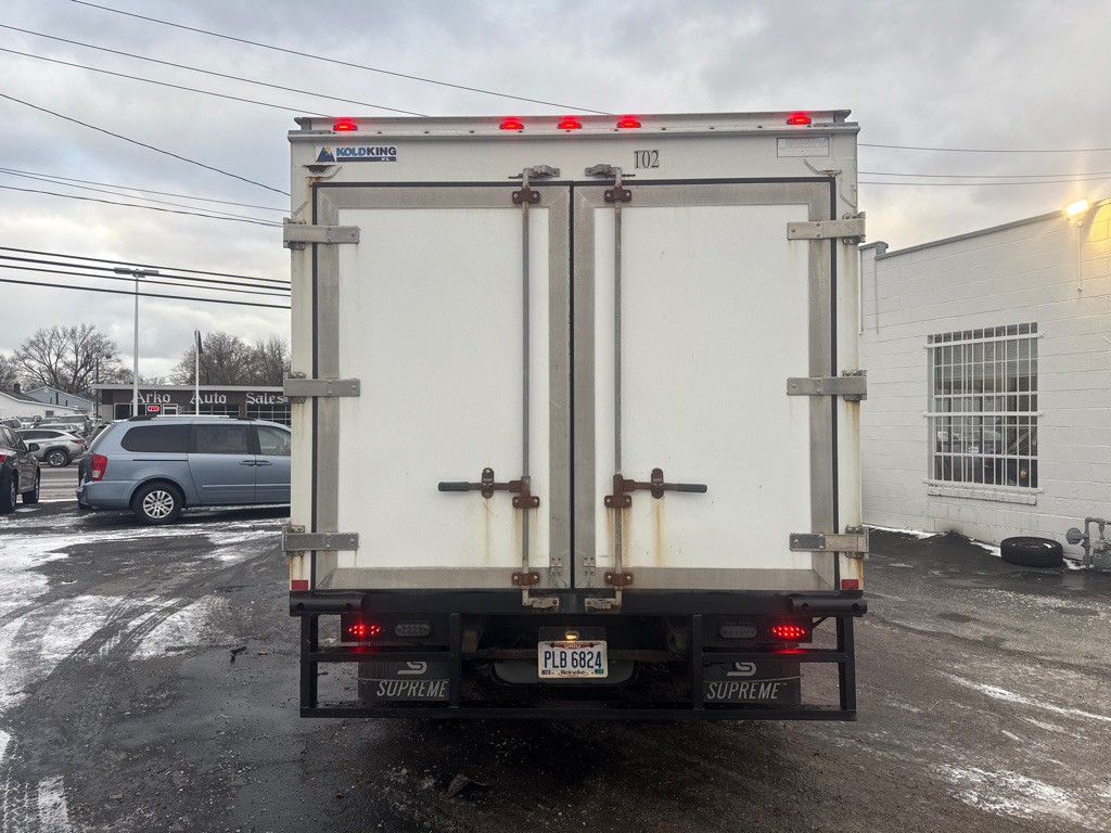 2017 Ford Econoline Image 7