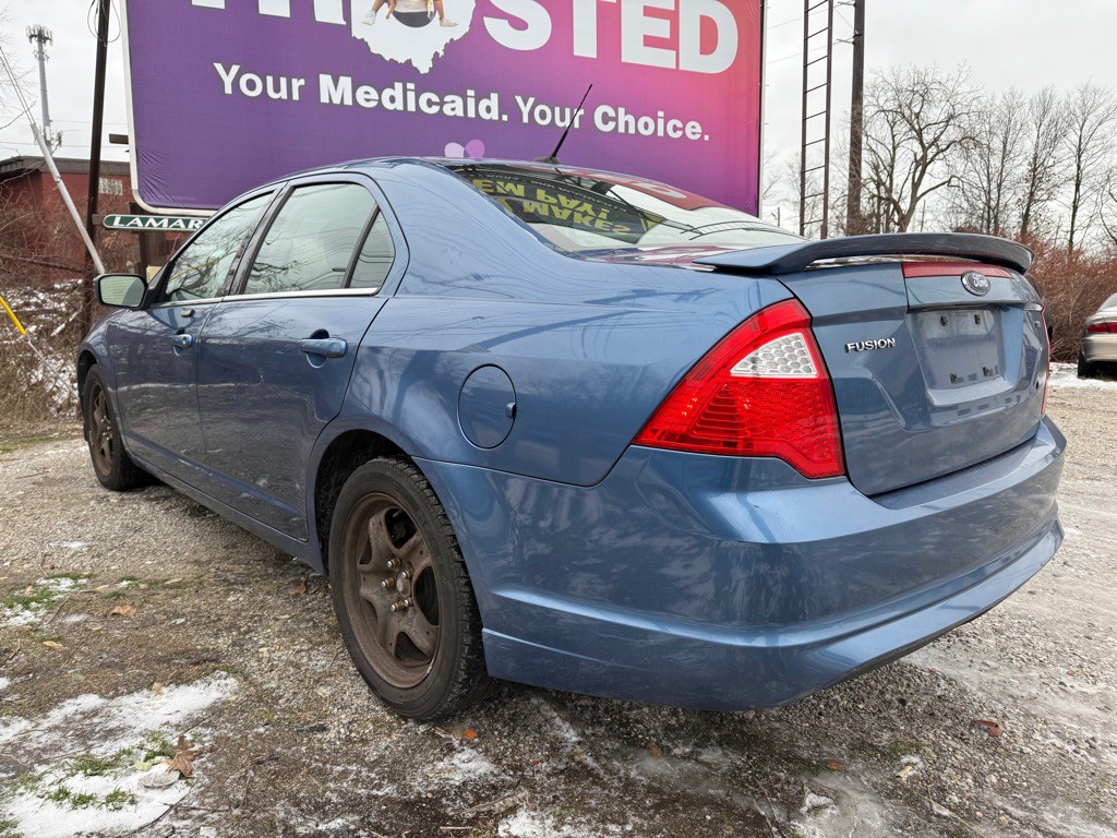 2010 Ford Fusion Image 5