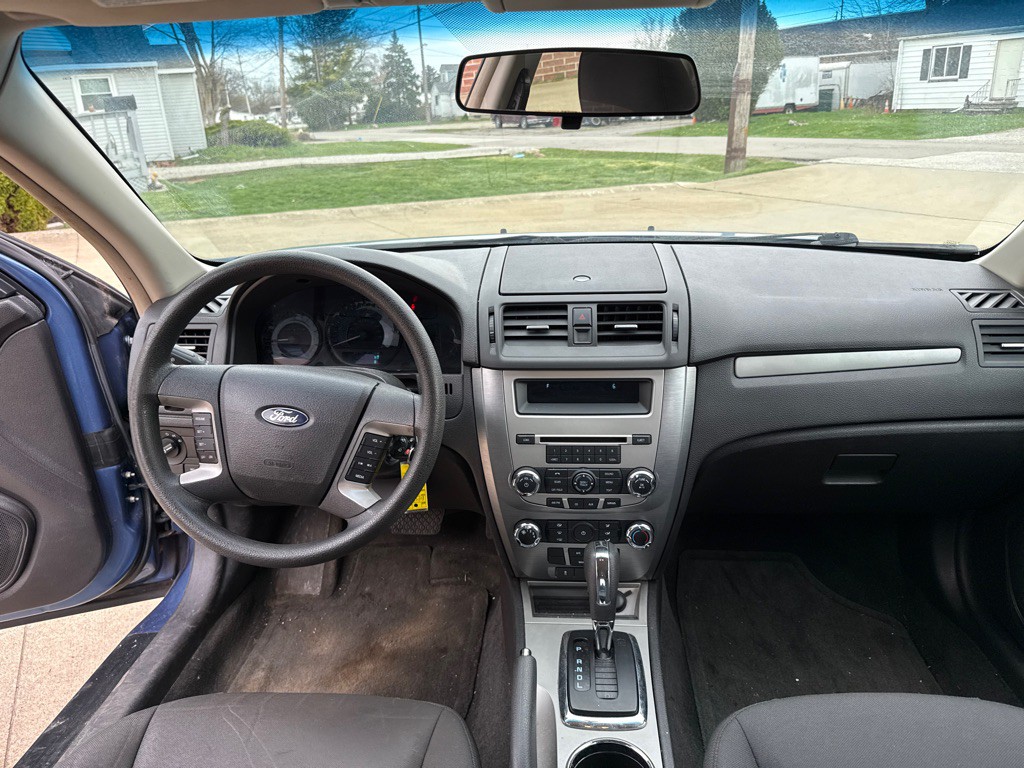 2010 Ford Fusion Image 9
