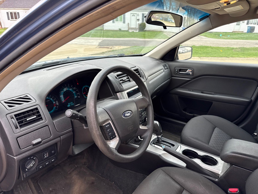 2010 Ford Fusion Image 15