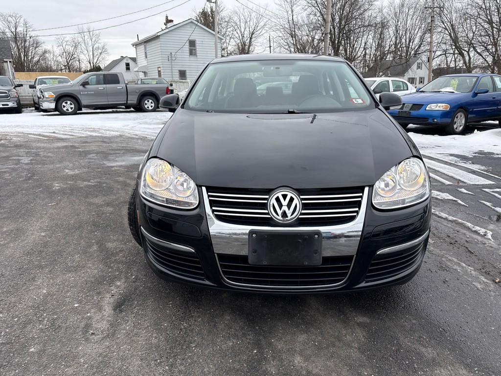 2008 Volkswagen Jetta Image 2