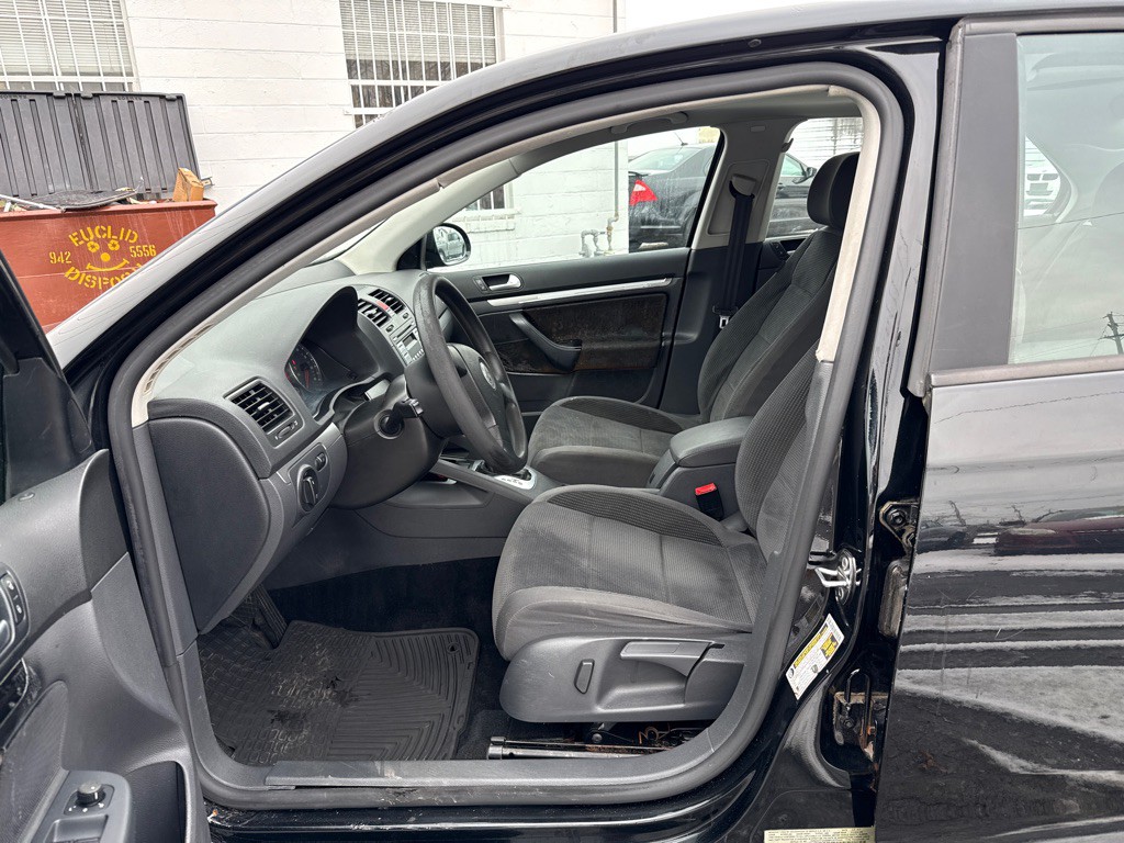 2008 Volkswagen Jetta Image 10