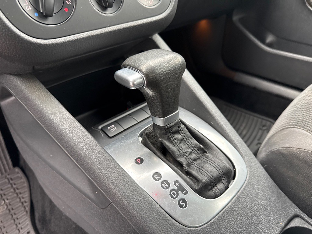 2008 Volkswagen Jetta Image 16