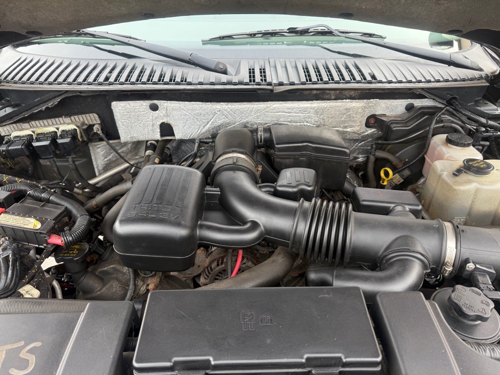 2012 Ford Expedition Image 16