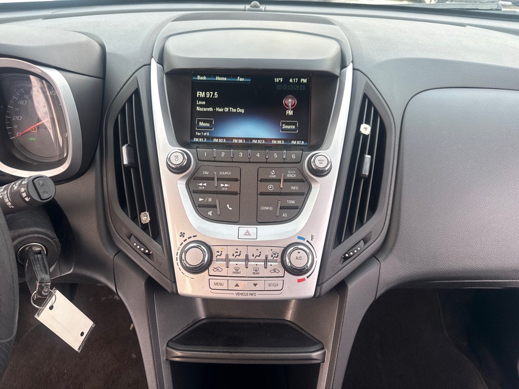 2016 Chevrolet Equinox Image 15