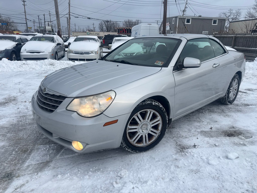 2009 Chrysler Sebring Image 1