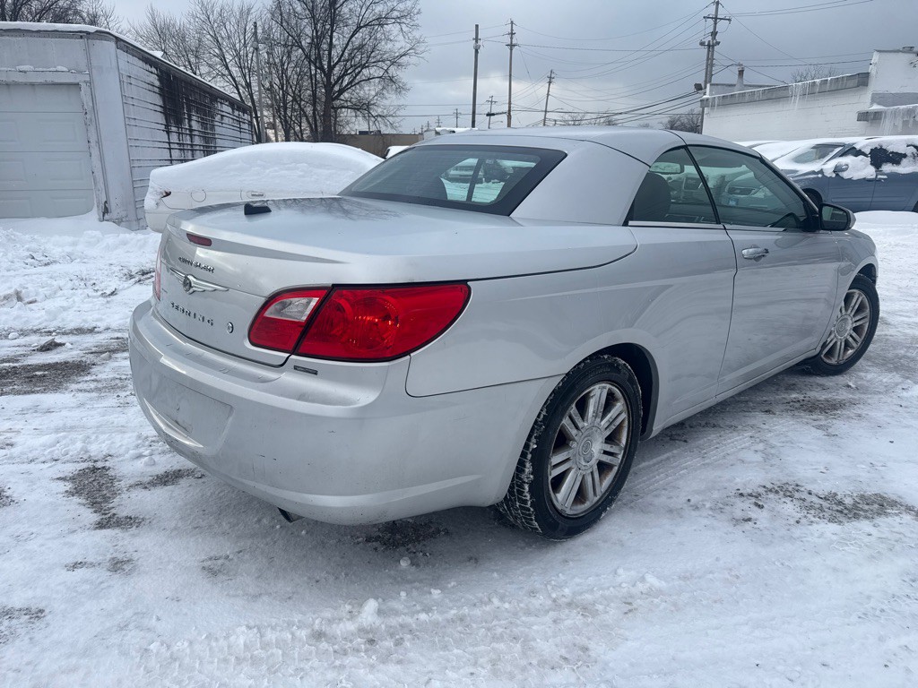 2009 Chrysler Sebring Image 6