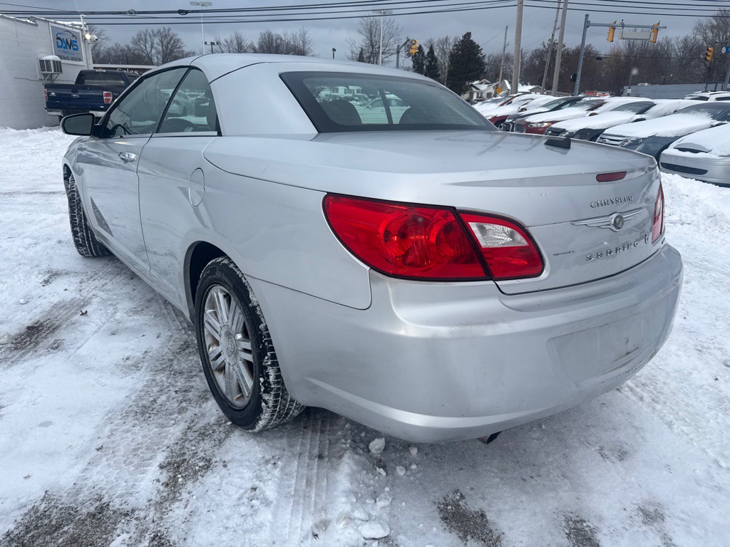2009 Chrysler Sebring Image 8