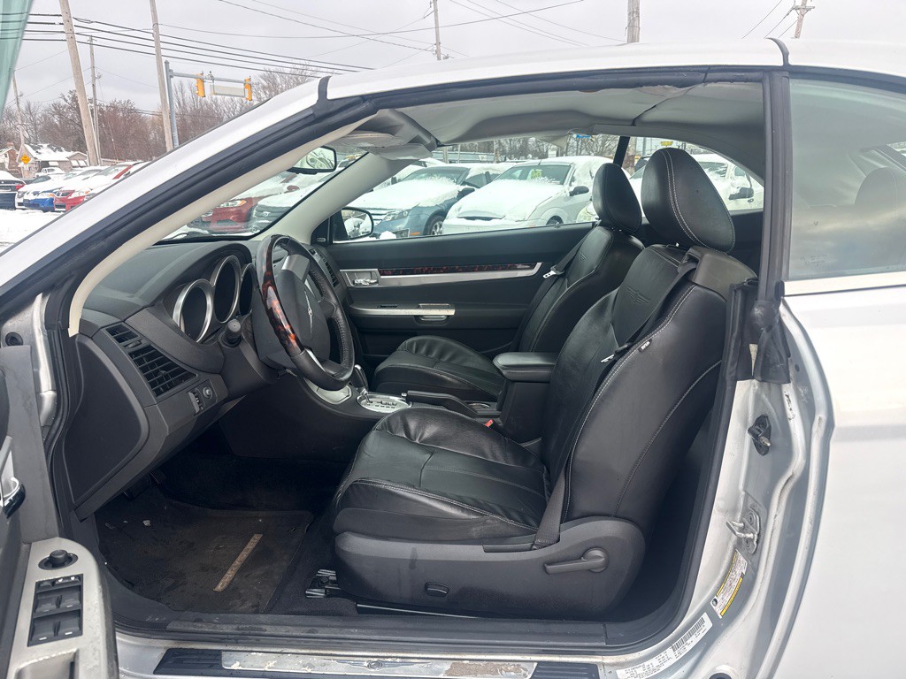 2009 Chrysler Sebring Image 9