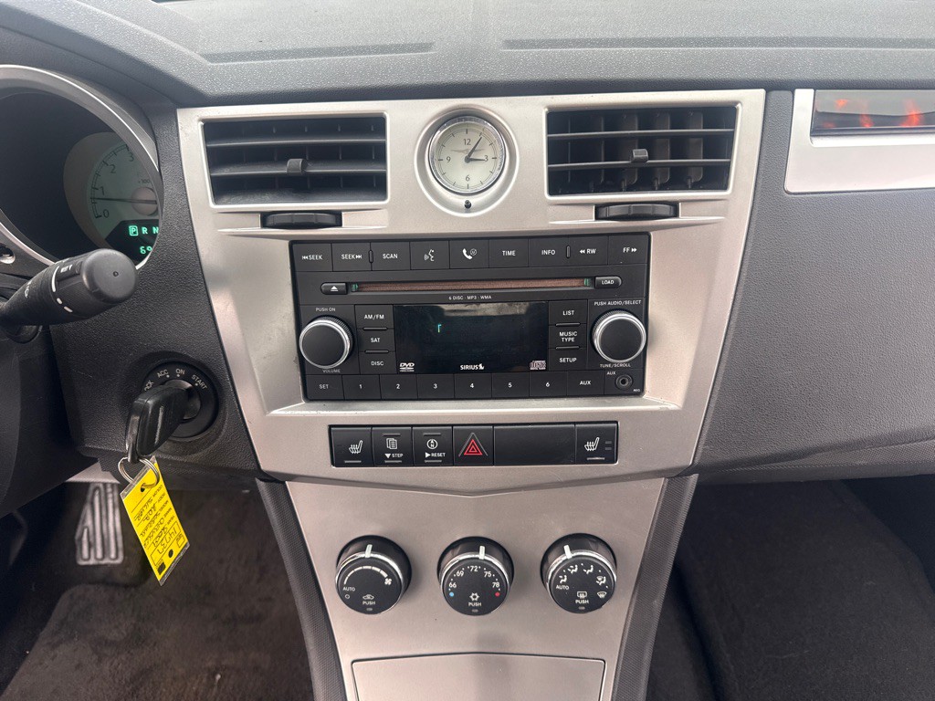 2009 Chrysler Sebring Image 14