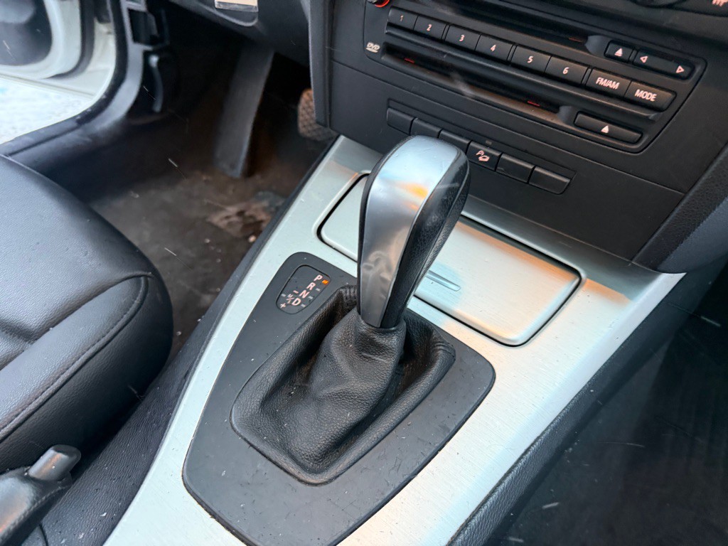 2007 BMW 3 Series Image 17