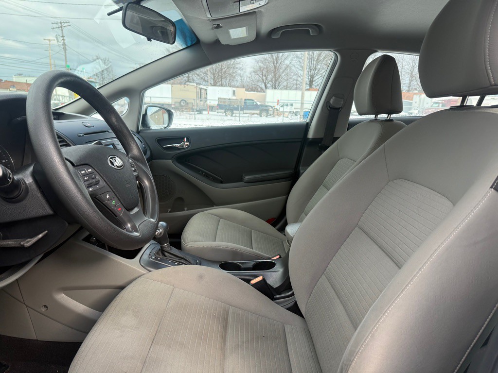 2015 Kia Forte Image 9