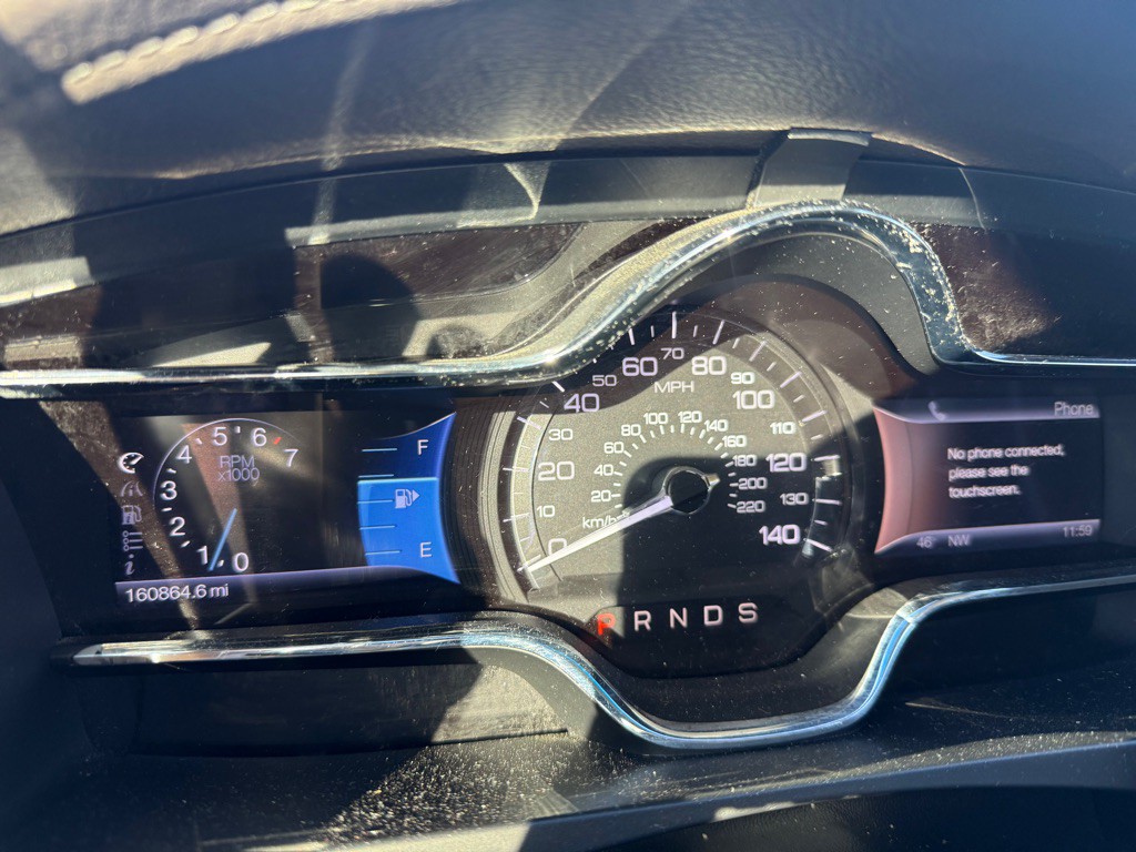 2013 Lincoln MKS Image 16