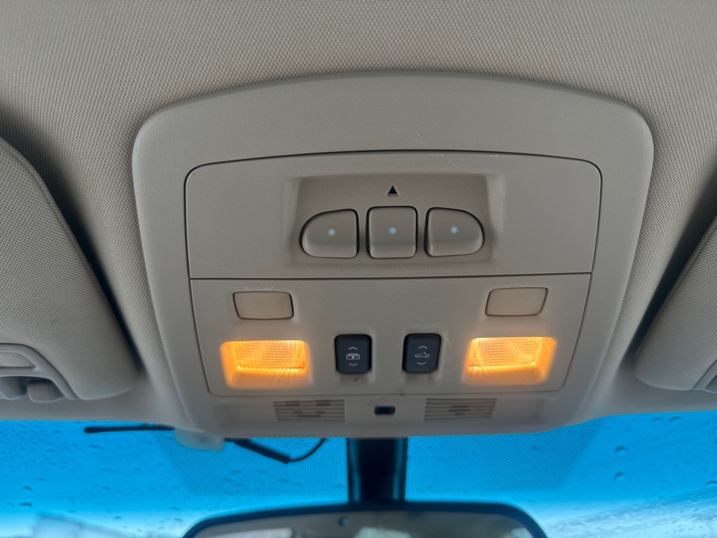 2010 Cadillac CTS Image 15