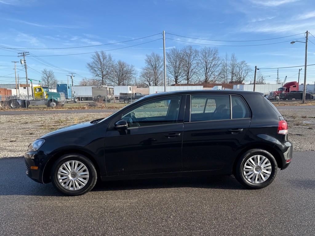 2013 Volkswagen Golf Image 6