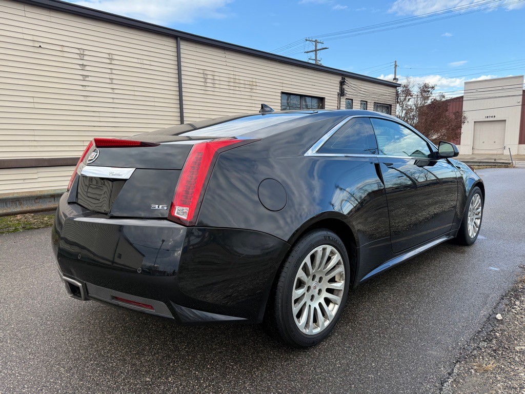 2011 Cadillac CTS Image 3