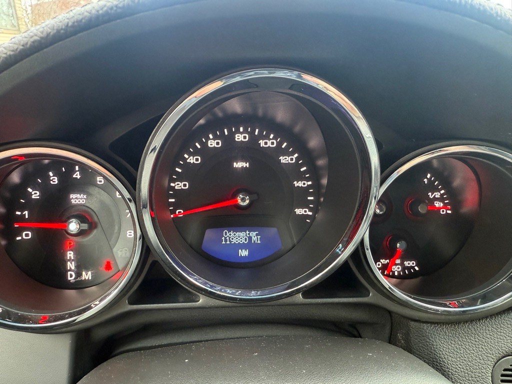 2011 Cadillac CTS Image 12