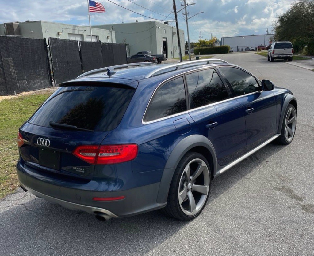 2015 Audi A4 Image 8