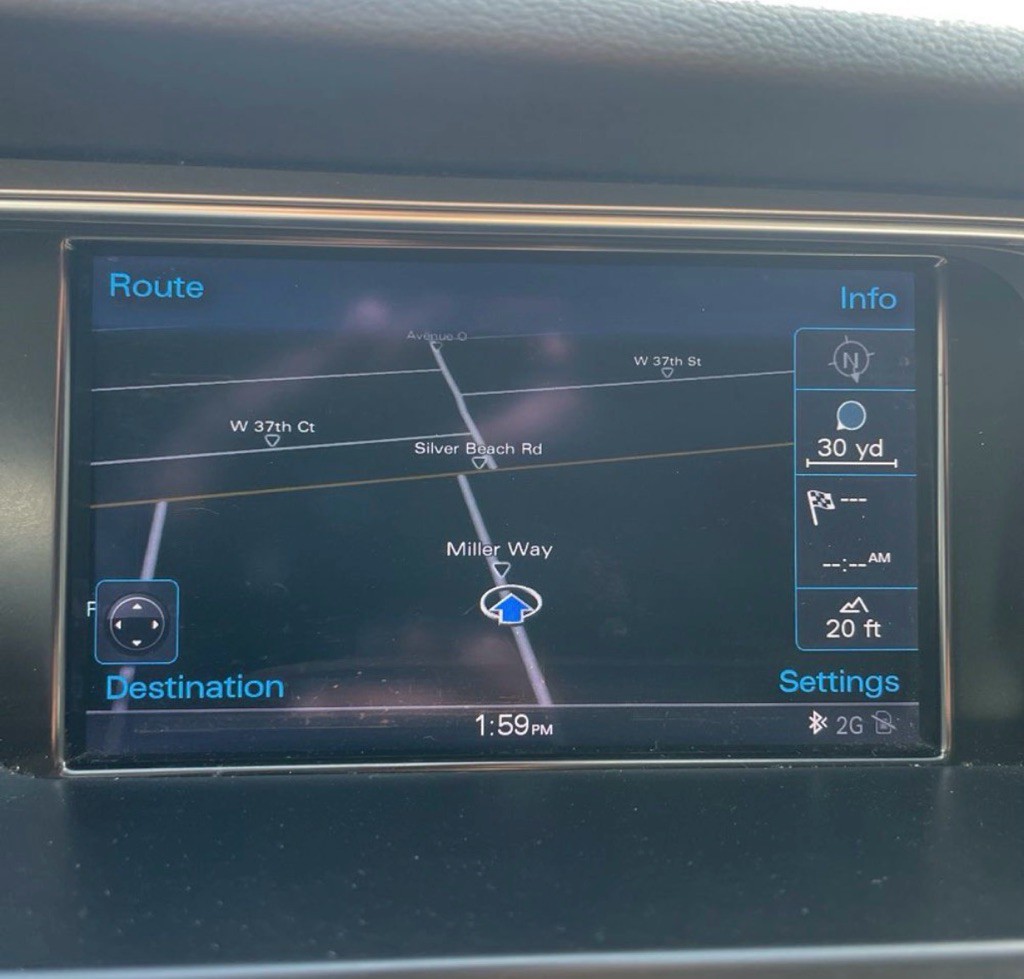 2015 Audi A4 Image 16