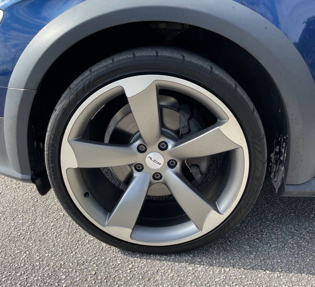 2015 Audi A4 Image 18