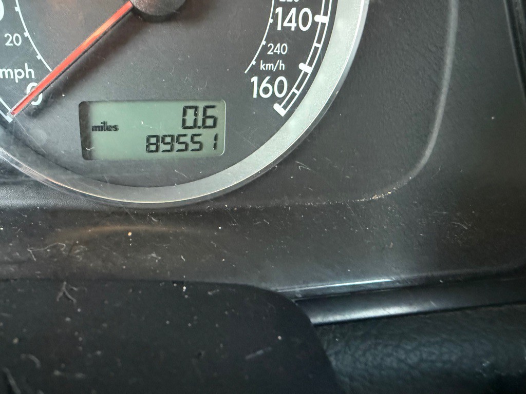 2005 Volkswagen Passat Image 14